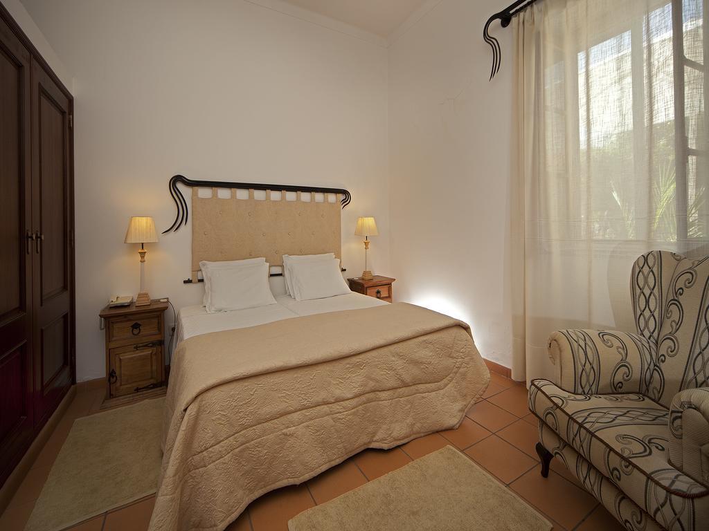 Betica Hotel Rural Pias  Buitenkant foto