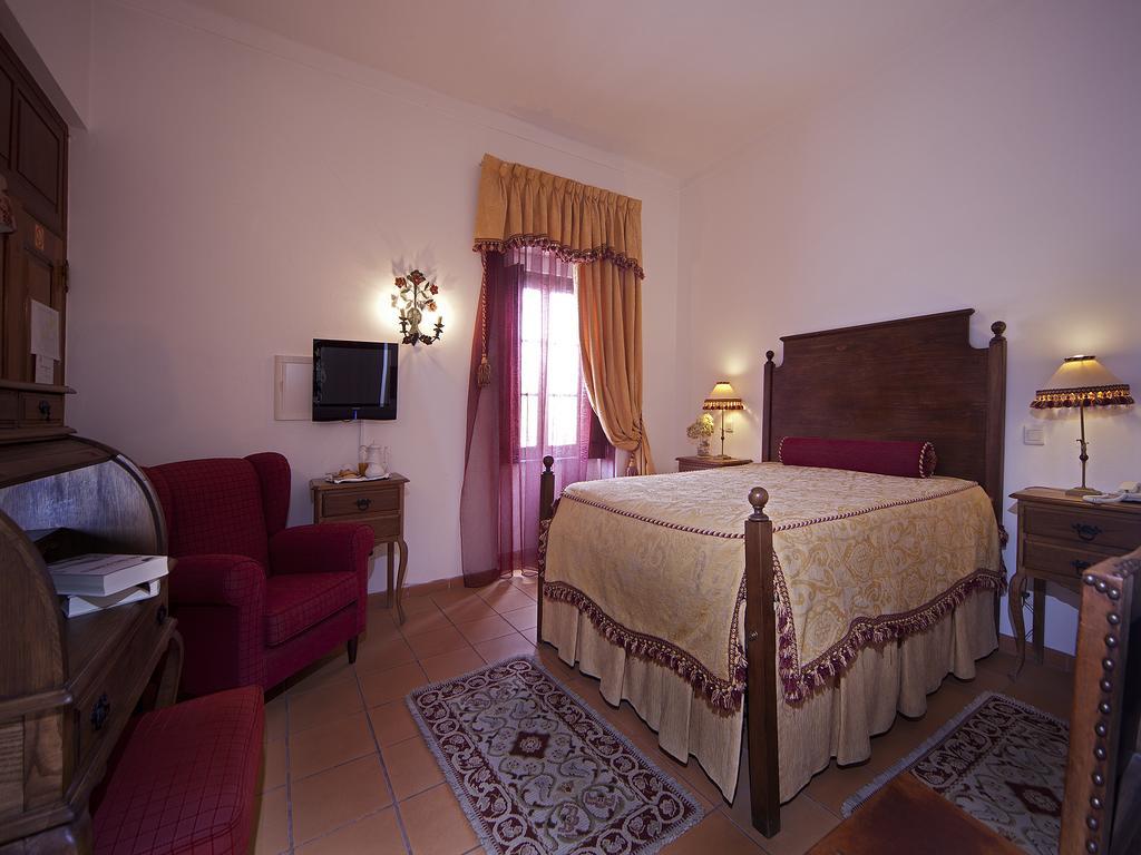 Betica Hotel Rural Pias  Buitenkant foto